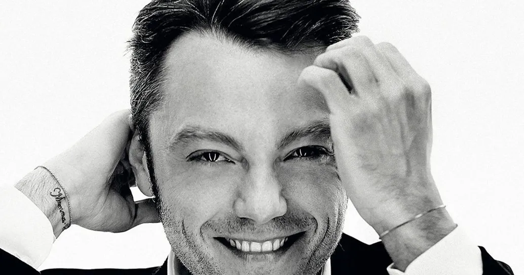 Tiziano Ferro e Roberto Bolle insieme per salutare il 2018. Ecco la performance mozzafiato
