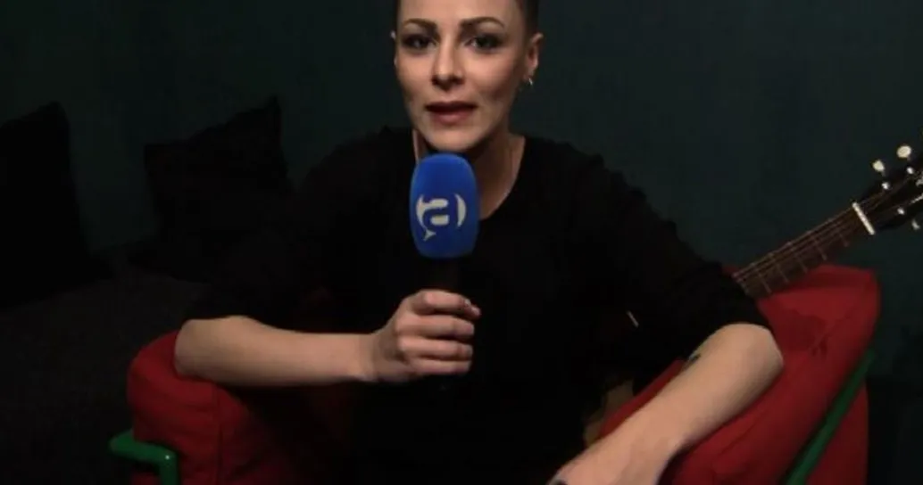 Roberta Carrese da “Voice of Italy” al teatro con “Esci con me”
