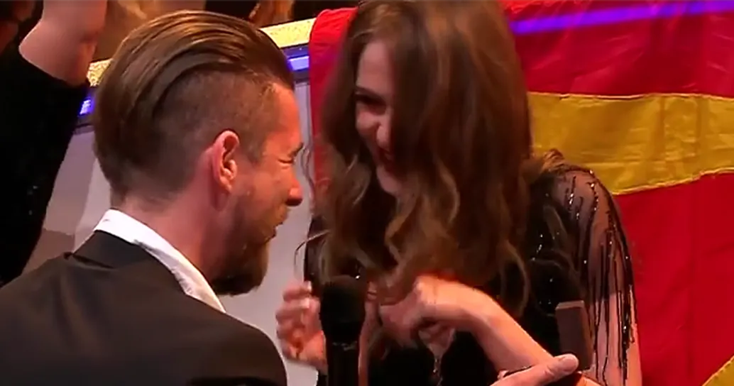 Eurovision 2017, la proposta di matrimonio in diretta che batte Fedez e Ferragni