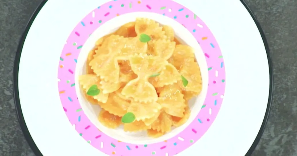 Farfalle con vellutata di carote e uovo – Alessandro Borghese Kitchen Sound Kids