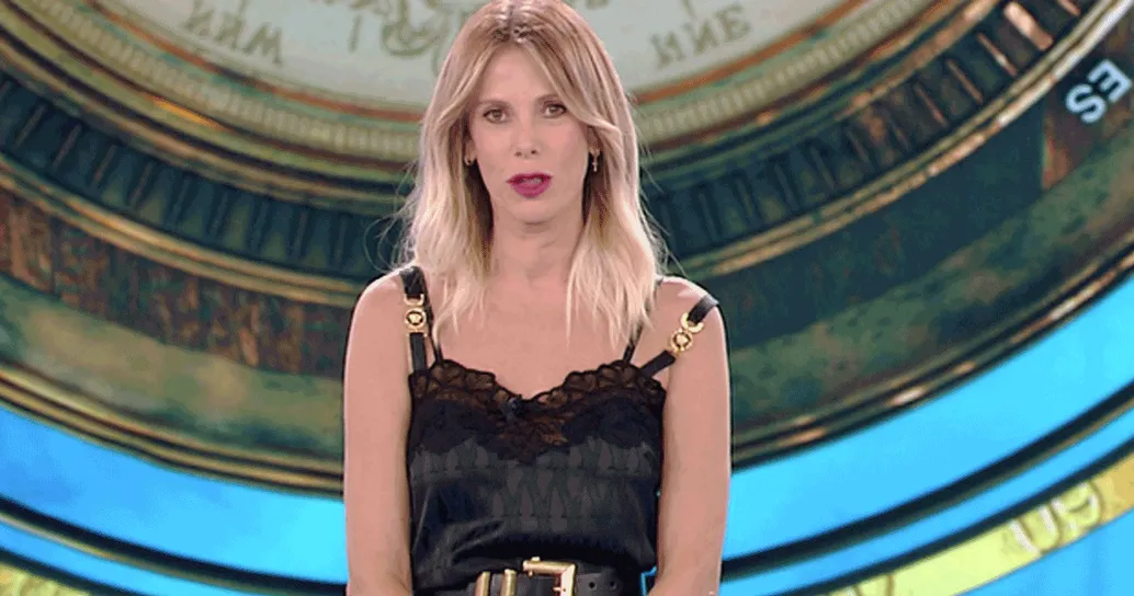 L’isola dei famosi: Alessia Marcuzzi si scusa in diretta con Riccardo Fogli