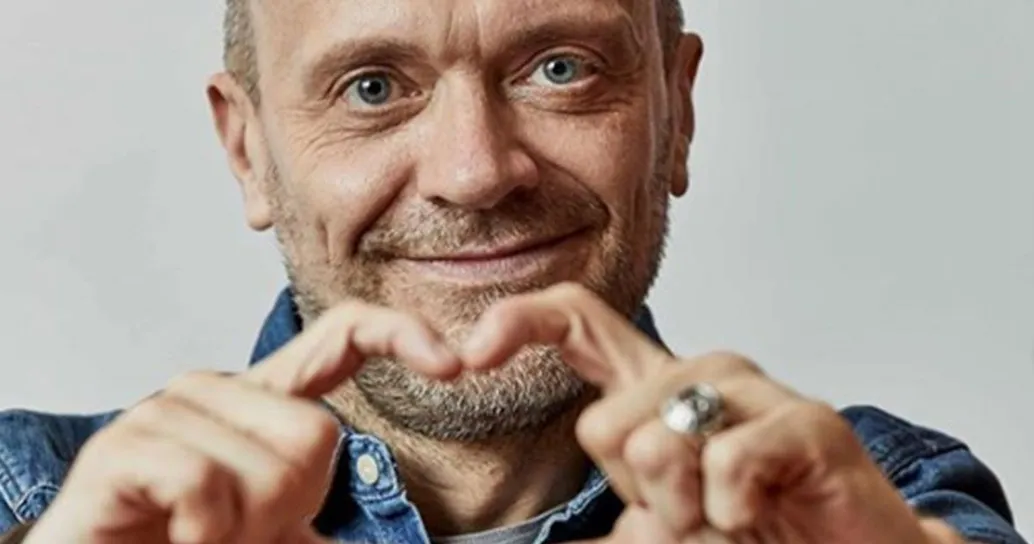 Max Pezzali, in gran segreto, è tornato all’altare: ecco le foto delle sue nozze