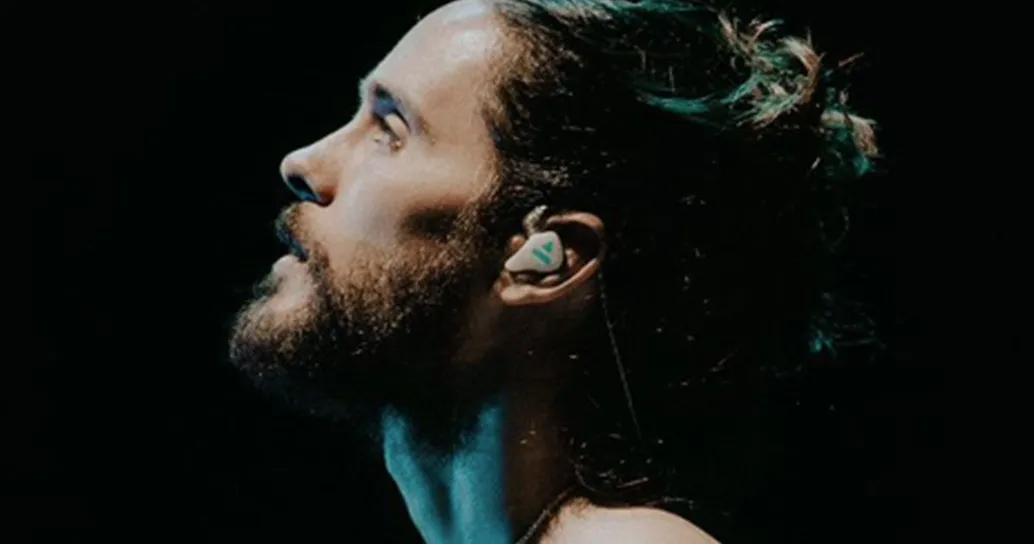 Jared Leto e le foto “inedite” dal mare