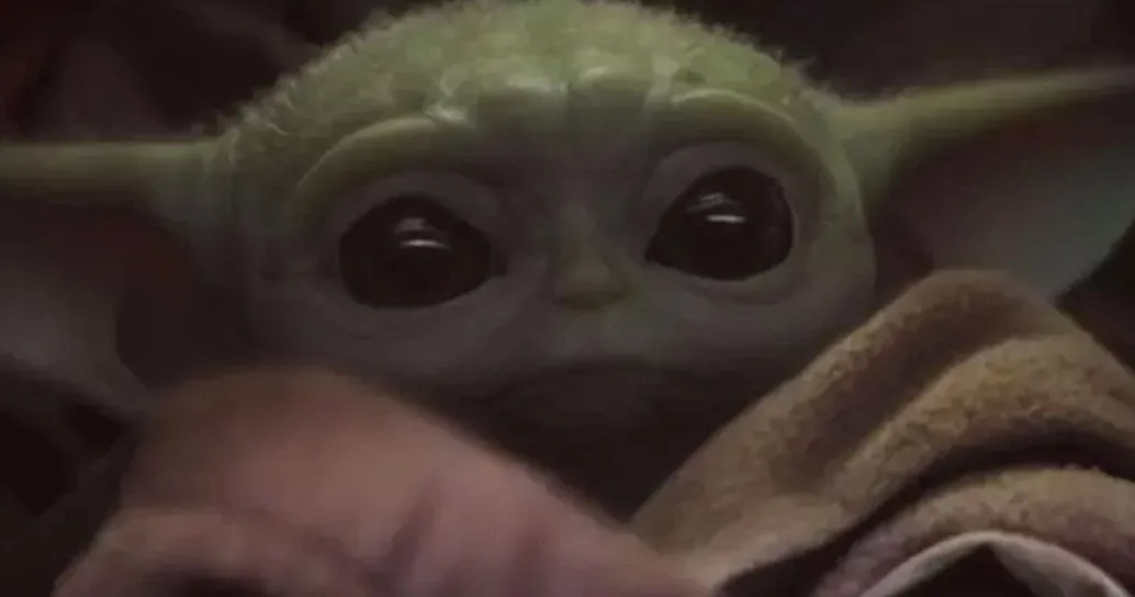 Baby Yoda ha davvero conquistato tutti, anche gli Avengers
