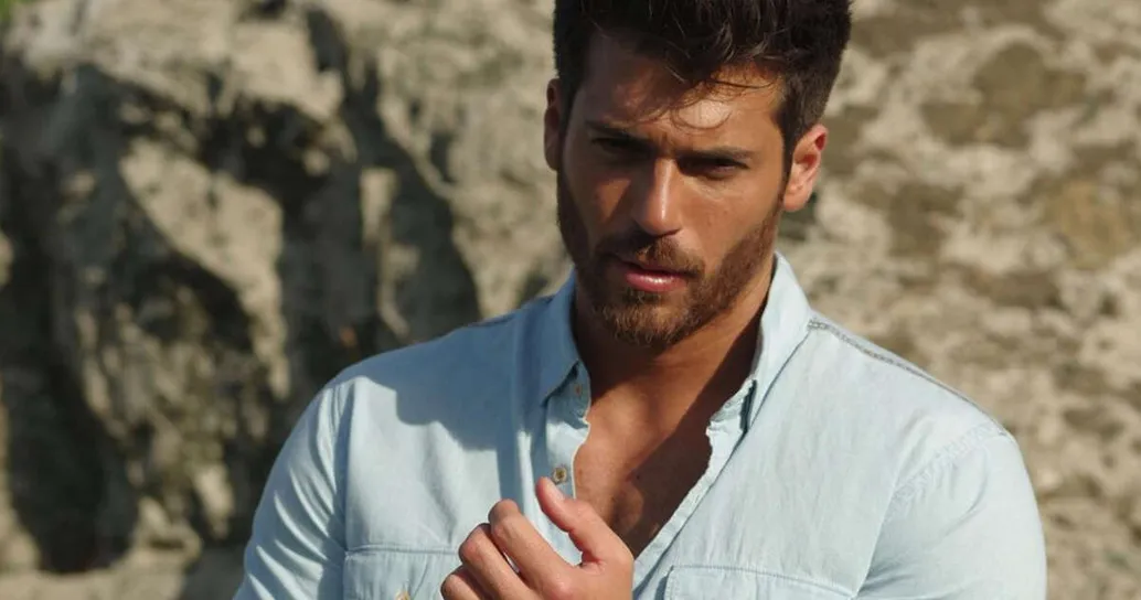 Can Yaman sarà il protagonista di una nuova serie tv: Mr. Wrong