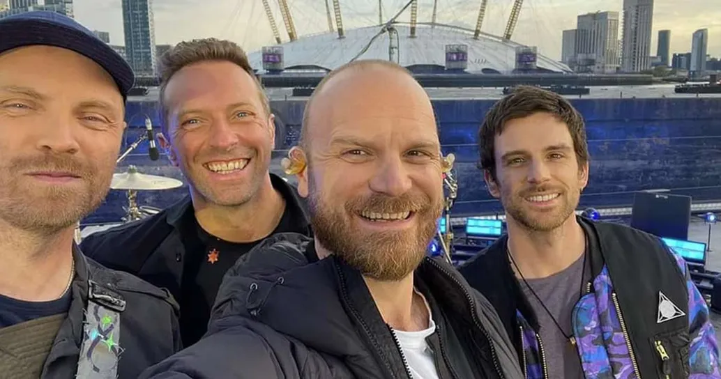 Ascolta “Higher Power” dei Coldplay in versione acustica