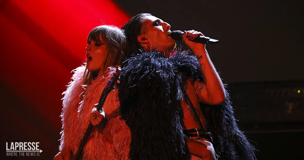 Global Citizen Live: l’esibizione dei Maneskin sotto la Torre Eiffel è stata grandiosa