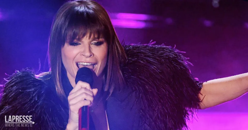 Alessandra Amoroso annuncia il nuovo album: “Tutto Accade” uscirà il 22 ottobre
