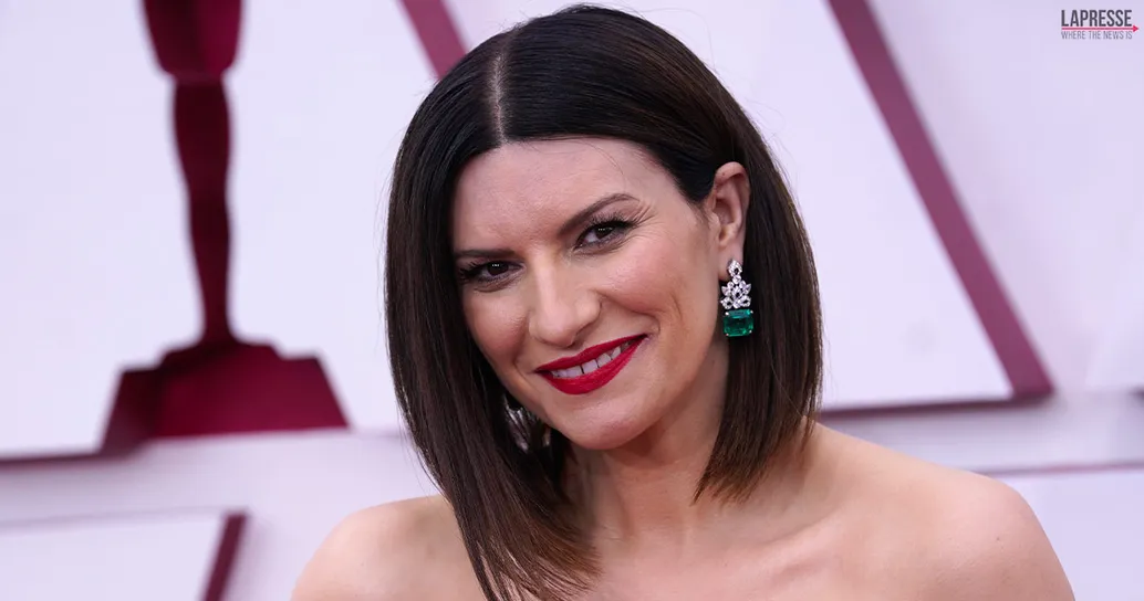 Eurovision 2022, l’indiscrezione: Laura Pausini verso la conduzione?
