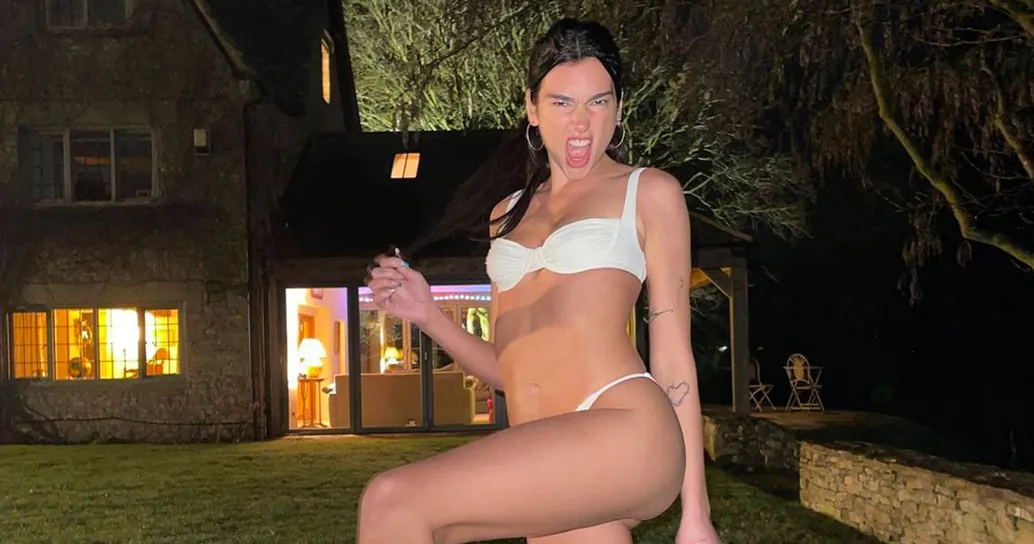 Dua Lipa: i suoi Moon Boot di Hello Kitty  hanno conquistato tutti