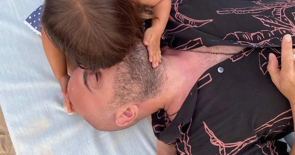 Giuliano Sangiorgi è guarito dal covid: ecco il bellissimo video con la figlia Stella