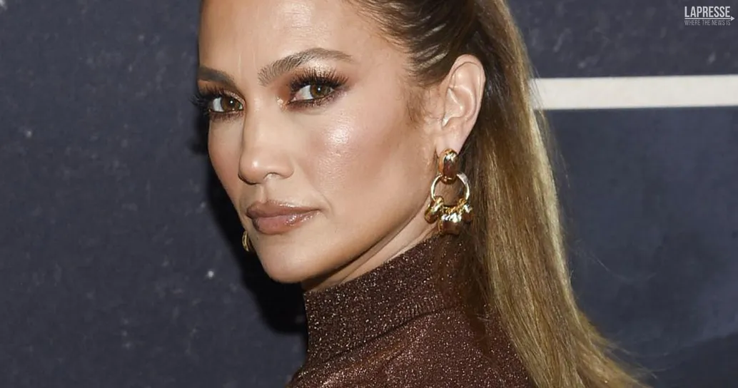 Jennifer Lopez è una vera icona: le foto da un milione di like