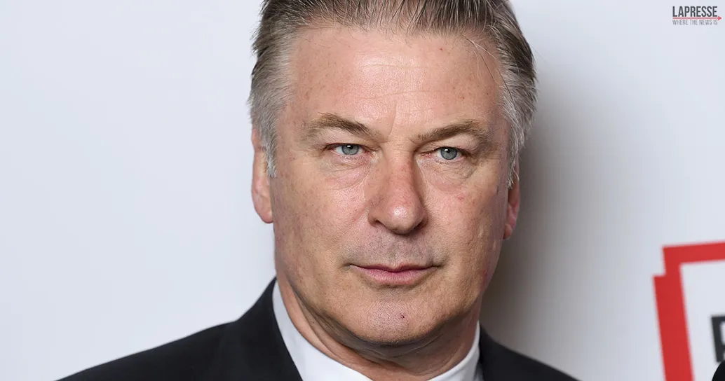 Alec Baldwin torna sul set (in Italia) dopo il tragico incidente di “Rust”