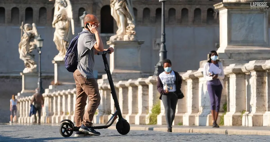 Bonus bici e monopattini 2022: quando e come fare domanda per lo sconto fino a 750 euro