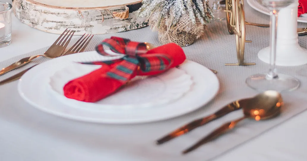 Quest’anno pranzi e cene di Natale costeranno di più: alcuni consigli per risparmiare