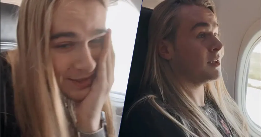 “Amici”: Aaron prende il suo primo aereo nonostante abbia paura di volare, ecco il video