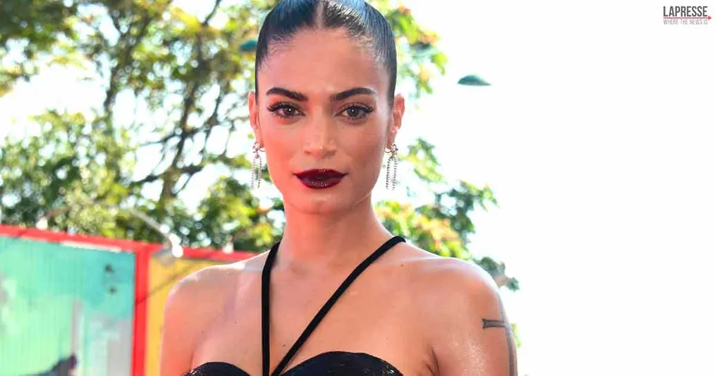 Tutta la bellezza di Elodie in questa foto dei Morelli Brothers: ecco il suo nuovo singolo