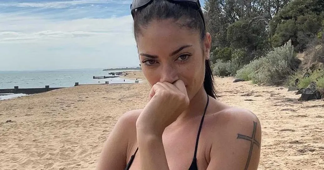 Elodie è divina: ecco i commenti dei follower alle nuove foto in bikini