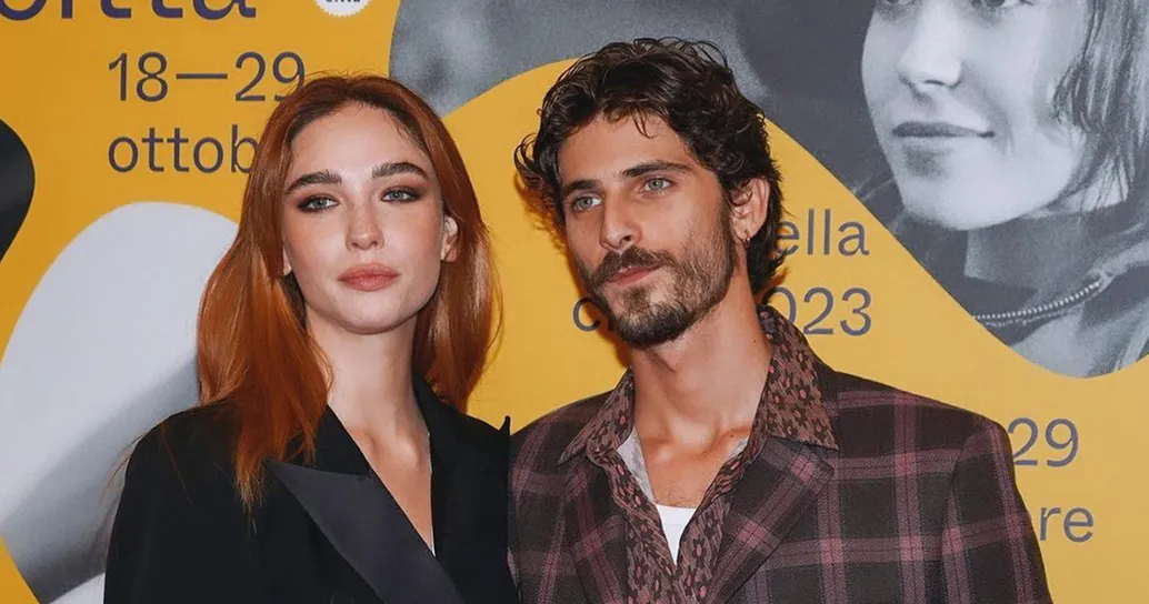 Matilda De Angelis e Alessandro De Santis dei Santi Francesi: l’attrice racconta com’è nato l’amore