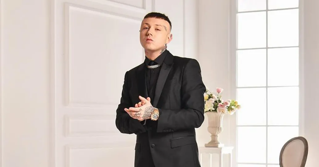 Lazza annuncia il tour nei palazzetti: tutte le date del “Locura tour 2025”