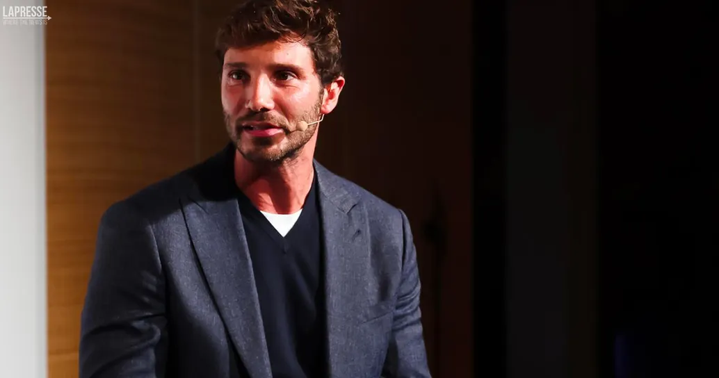 Stefano De Martino è un raccomandato? La sua risposta è da applausi