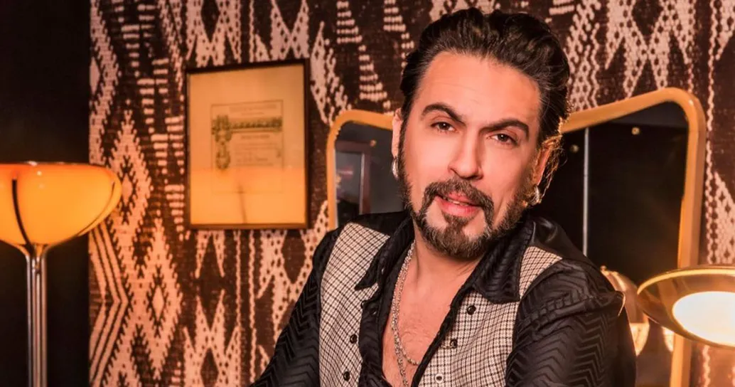 Francesco Sarcina de Le Vibrazioni si è sposato: le foto delle nozze con Nayra Garibo