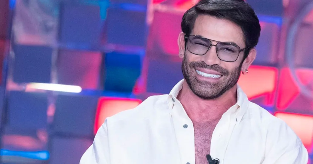Ecco perché Gianni Sperti potrebbe essere il prossimo tronista di Uomini e Donne