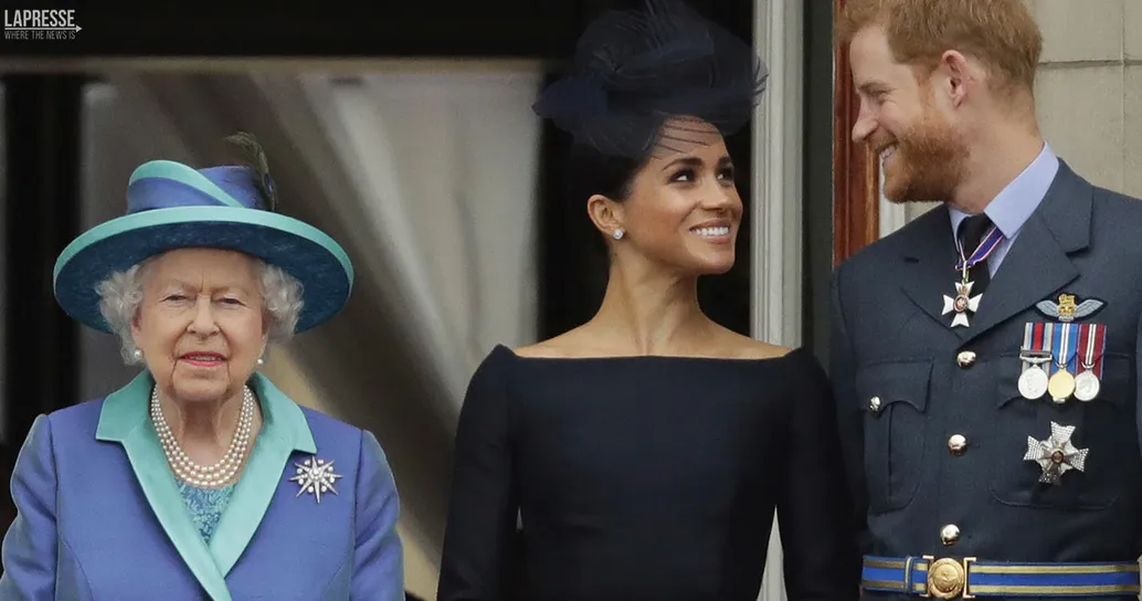 Le parole (mai dette in pubblico) della regina Elisabetta su Harry e Meghan