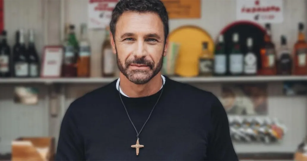 Raoul Bova scaricato, dopo lo scandalo è fuori da Don Matteo? Cosa sta succedendo in Rai