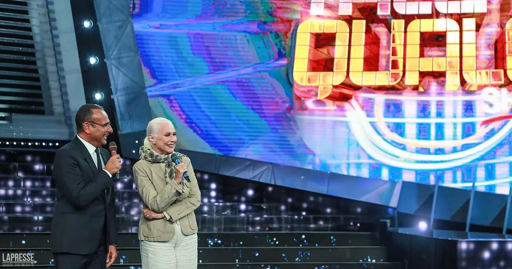 Loretta Goggi confessa cosa è successo a Tale e Quale: ecco come sono i rapporti oggi con Carlo Conti