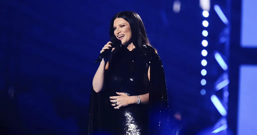 Laura Pausini annuncia l’uscita dell’album di cover “Io canto 2″: il primo le valse il Latin Grammy Award nel 2007
