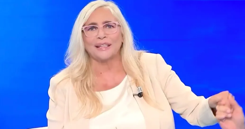 “È un macello”: problemi per Mara Venier all’esordio di Domenica In, lei commenta così