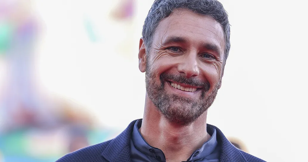 Raoul Bova torna in tv dopo lo scandalo degli audio per raccontare la sua verità: la data e il programma scelto