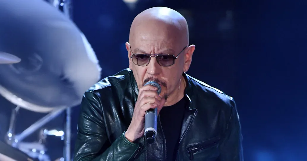 “Le cantanti di oggi non hanno spessore”: il commento spietato di Enrico Ruggeri