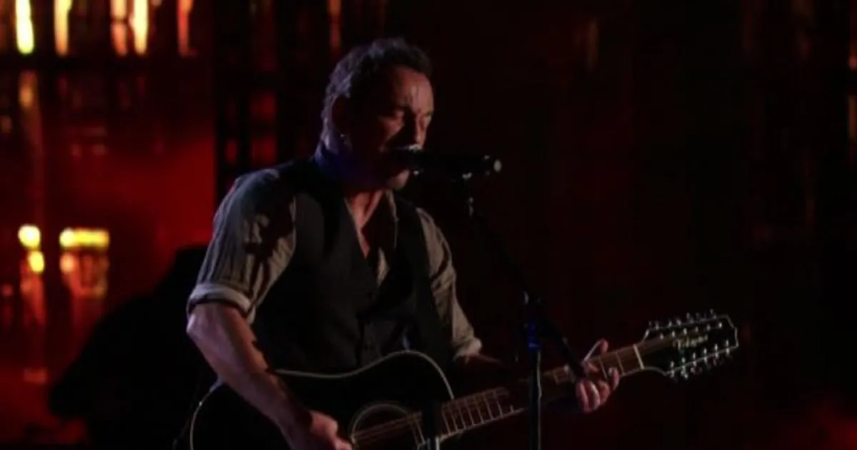 Springsteen annulla un concerto in polemica con legge anti trans