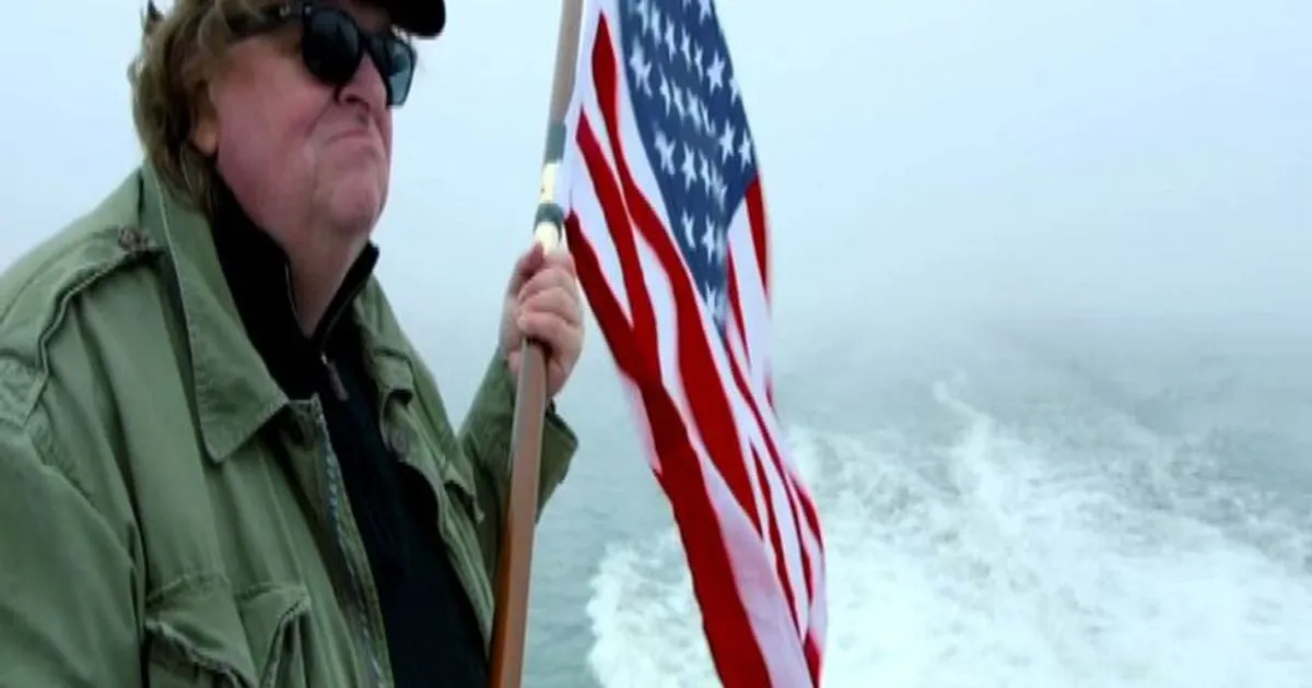 Michael Moore invade Italia e Europa e resta a bocca aperta
