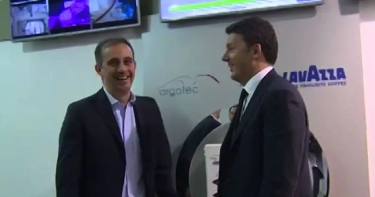 Spazio il premier Renzi visita il centro Argotec di Torino