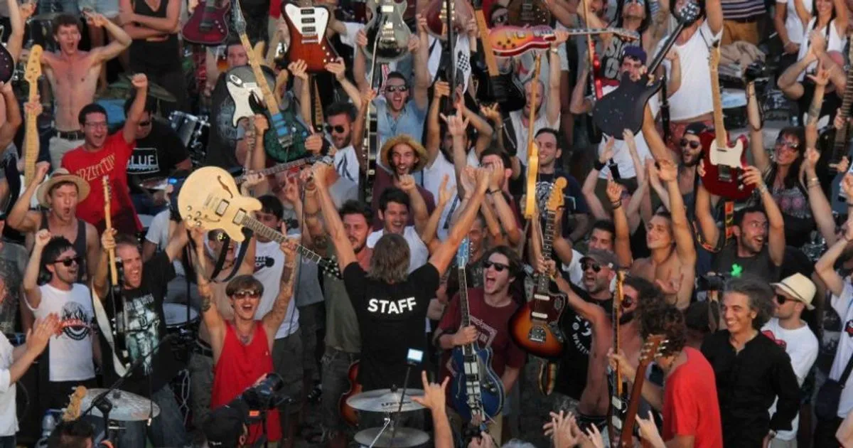 Mille sul palco di Cesena A luglio il pi grande concerto di sempre