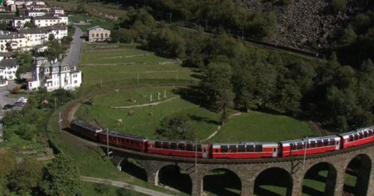 Unesco il Trenino Rosso del Bernina ingegneria della montagna