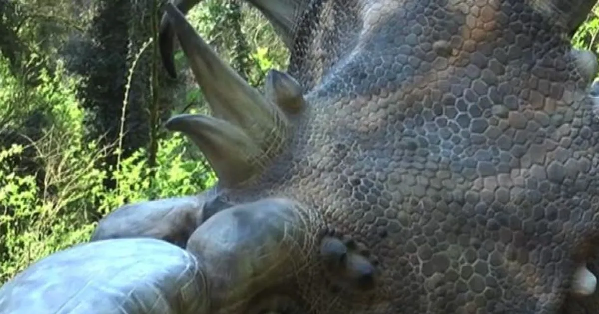 8220Dinosauri in carne e ossa8221 Napoli diventa Jurassic Park