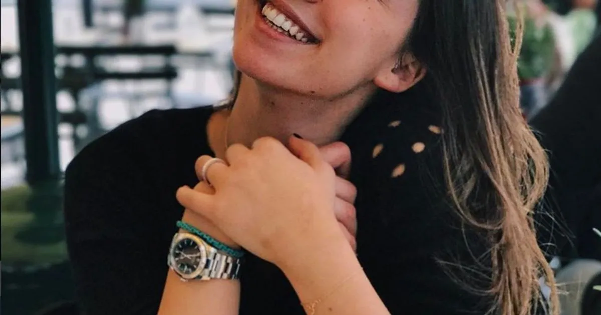 Aurora Ramazzotti un viso da cinesina su Instagram