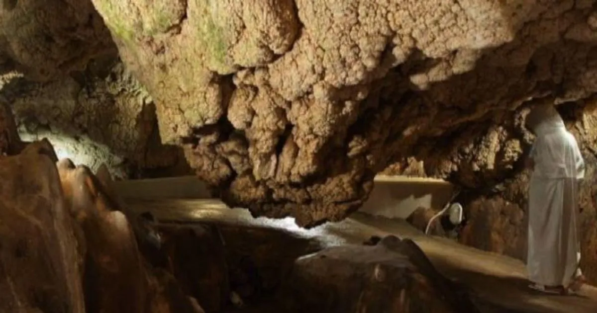 Grotta Giusti bagno turco naturale di 30 milioni di anni fa