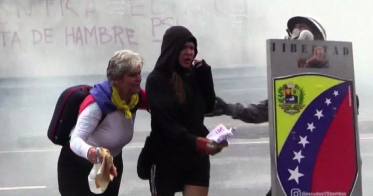 Decine di arresti a Caracas introvabile pilota dell8217elicottero