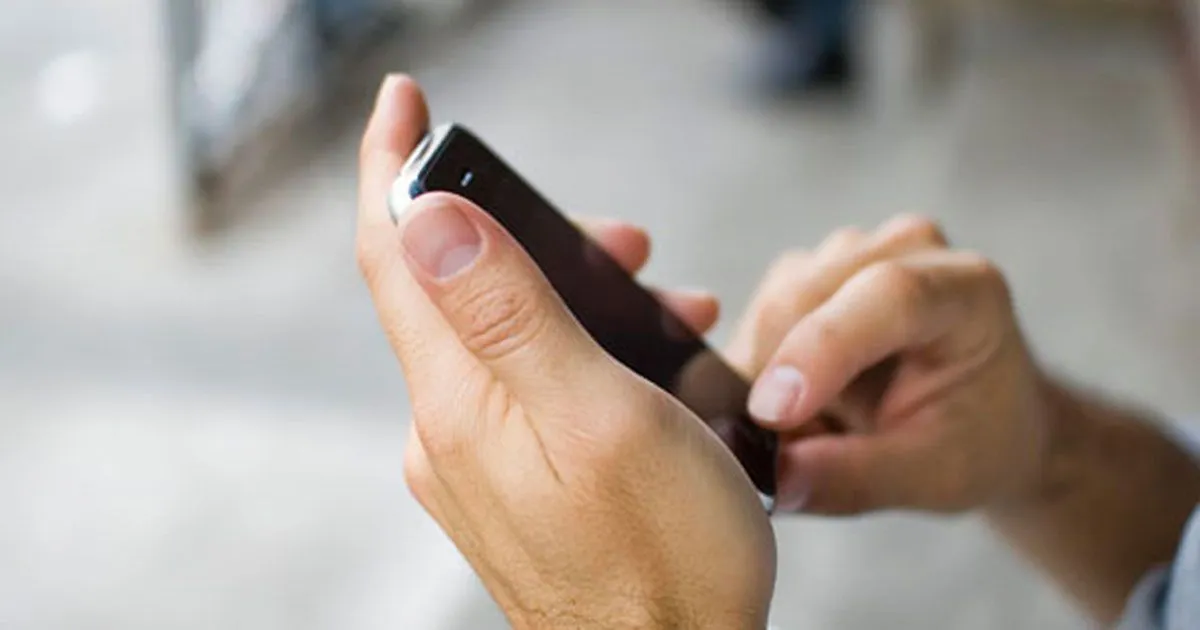 Quanto bisogna lavorare per comprare un iPhone