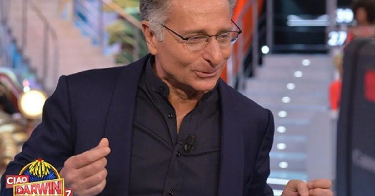 Paolo Bonolis e il ritorno di Ciao Darwin ma c8217 una brutta notizia