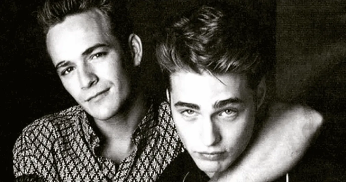 Brandon saluta Dylan Jason Priestley ricorda Luke Perry