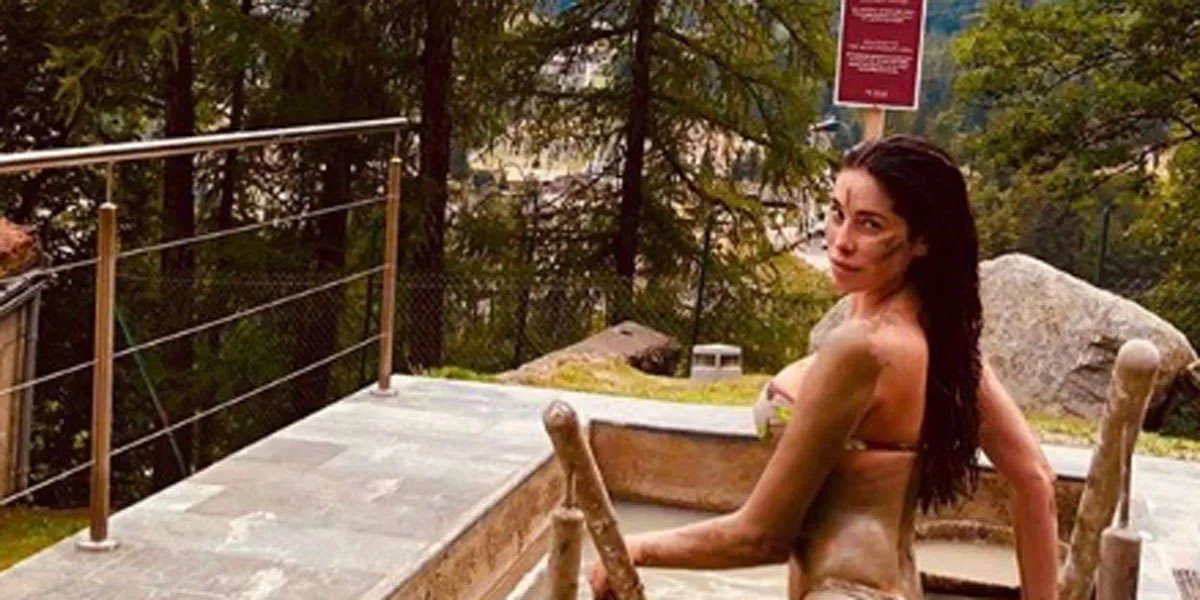 Aida Yespica la foto alle terme scatena i fan di Instagram