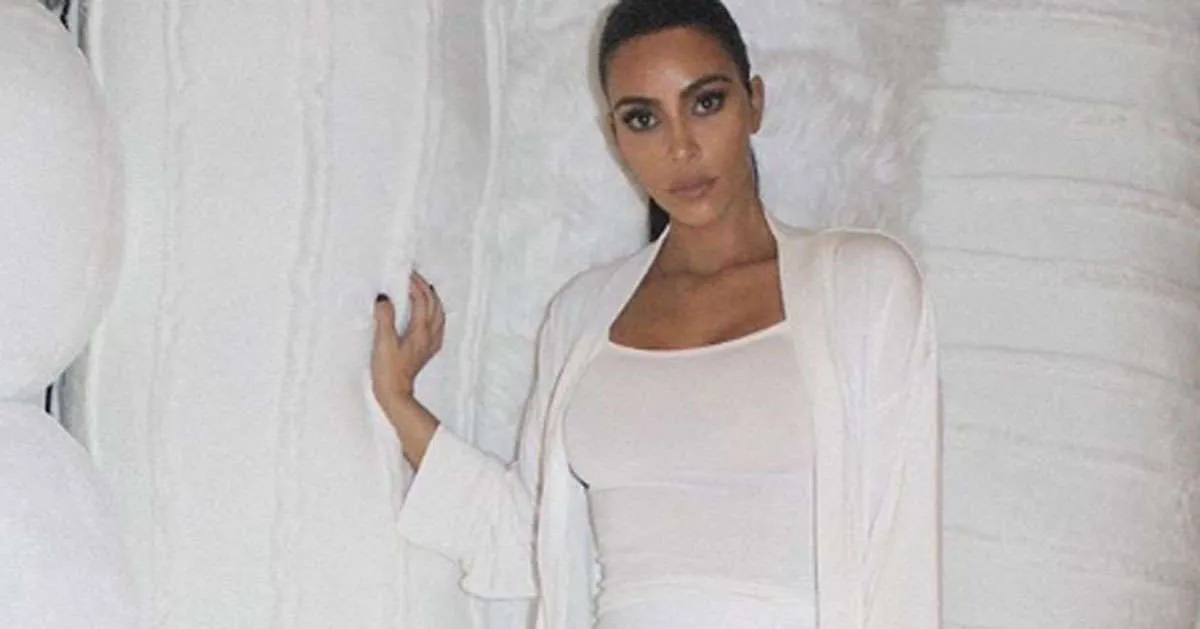 Kim Kardashian ha commentato lepic fail con Photoshop