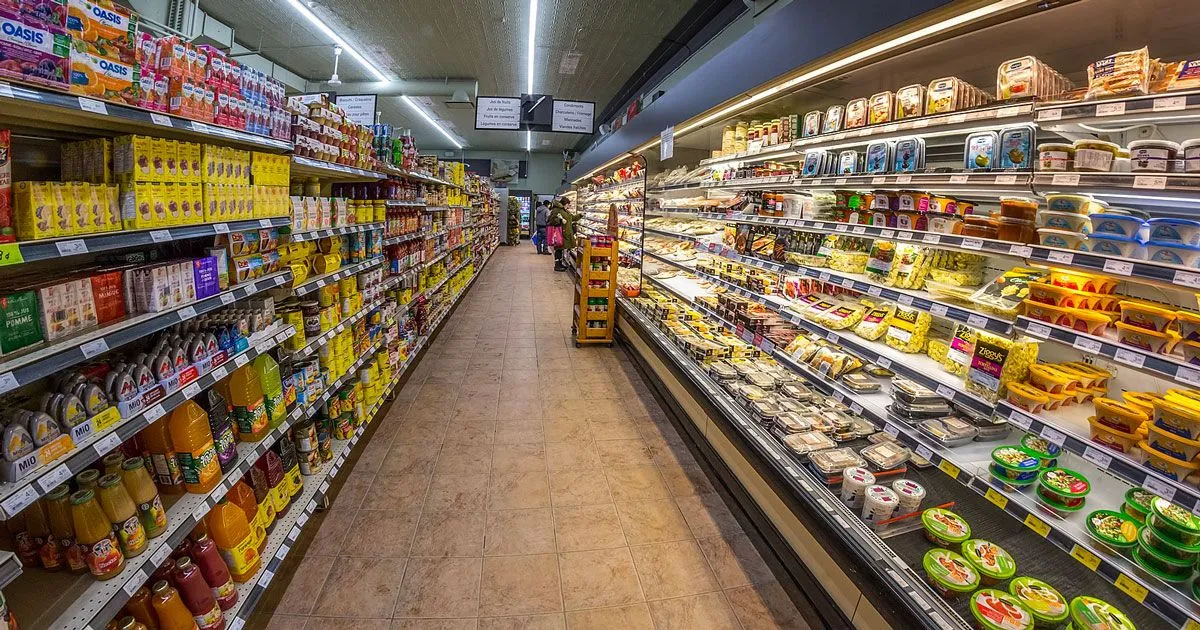 25 aprile 2020 la chiusura dei supermercati regione per regione
