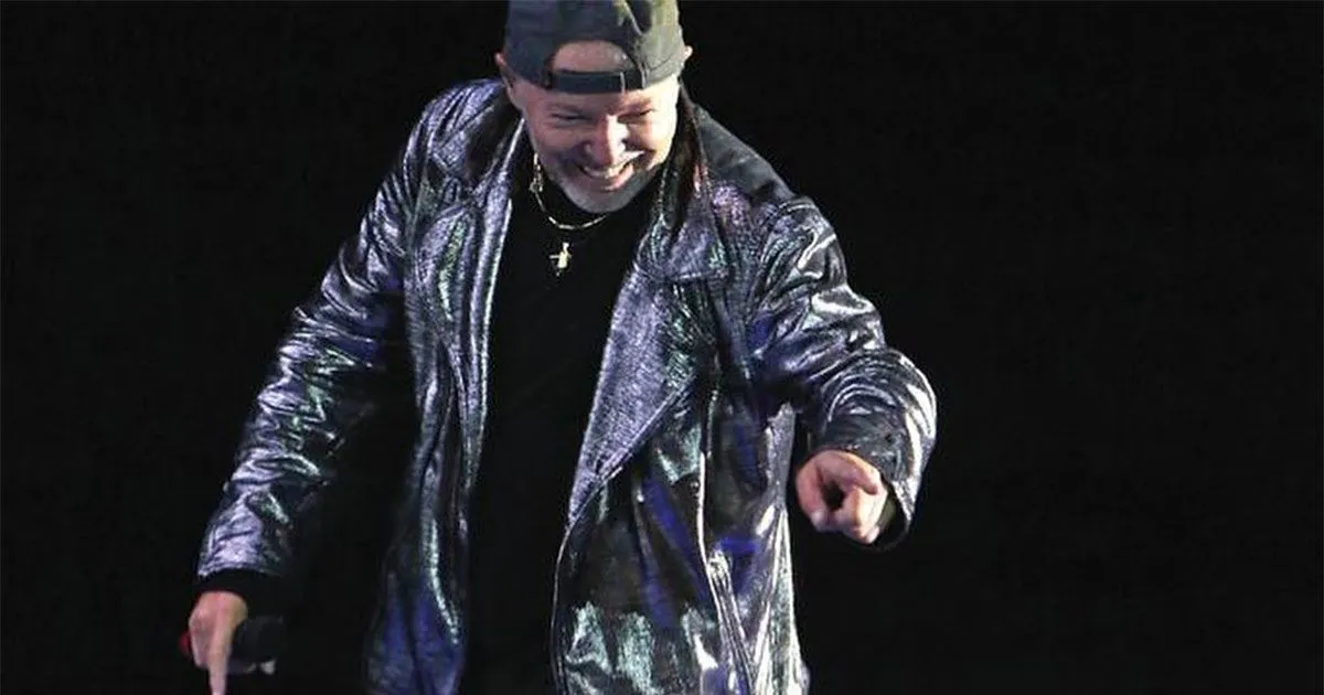 Vasco Rossi racconta la sua prima vera storia damore